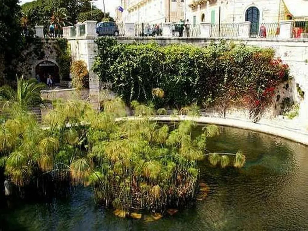 Lungomare Elio Vittorini Villa Syracuse 0*,  Italy